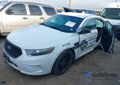 2017 Ford Police Interceptor z USA, uszkodzony, nr VIN 1FAHP2L80HG144703